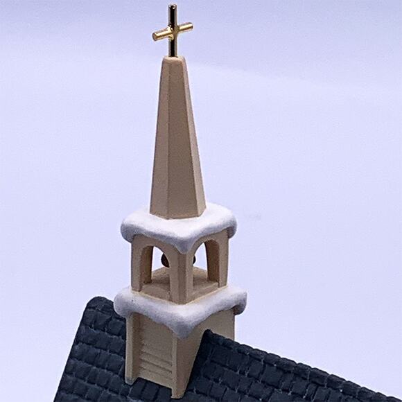 Hallmark 2001 CANDLELIGHT SERVICES #4 Magic Light Collector's Series Ornament - Picture 8 of 8